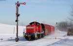 294 883-4 mit dem EK 55837 (Villingen(Schwarzw)-Neustadt(Schwarzw)) bei Döggingen 18.1.16