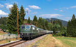 151 001 mit dem DRC 1799 (Titisee - Schorndorf) bei Titisee 1.8.26