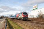 Die Br 218 256 der Nesa zieht einen Sonderzug durch Bad Säckingen Richtung Mutg. 4.2.2024