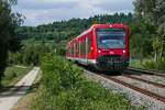 650 101, 650 318 und ein dritter Regio-Shuttle RS1 als RB 22774, Friedrichshafen - Radolfzell, am 27.07.2019 kurz vor dem nächsten Halt, Bahnhof Radolfzell.