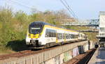 RE Stuttgart-Freudenstadt/Rottweil angeführt von 442 710 am 18.04.2018 in Stuttgart-Österfeld. 