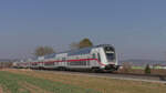 147 578 schiebt am 23.03.2022 ihren Intercity 2 bei Gäufelden in Richtung Singen(Htwl).