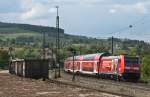 Seit dem 28. Mai 2010 gibt es wieder eine neue Werbelok auf der Schwarzwaldbahn: 146 229-0  L'Or del'azur 
Nur einen Tag spter konnte ich sie mit IRE 5188 (Kreuzlingen - Karlsruhe Hbf) in Welschingen-Neuhausen fotografieren.
