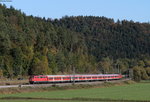 111 164-0 und 111 137-6 mit dem RE 19038 (Singen(Htw)-Stuttgart Hbf) bei Neckarhausen 16.10.16