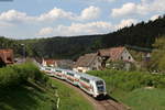 IC 2387/RE 522387 (Stuttgart Hbf-Singen(Htw)) mit Schublok 146 5** bei Fischingen 22.4.18