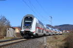 IC 2383/RE 502383 (Stuttgart Hbf-Singen(Htw)) mit Schublok 147 564-9 bei Rietheim 24.3.21