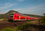 RE 19031 (Stuttgart Hbf - Singen(Hohentwiel)) mit Schublok 146 212-6 am 23.