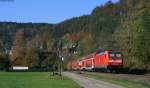 RE 19037 (Stuttgart Hbf-Tuttlingen) mit Schublok 146 215-9 bei Aistaig 21.10.12