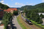 182 525-6 mit dem IC 189 / RE 50189 (Stuttgart Hbf-Zürich HB/Singen(Htw)) in Oberndorf 19.7.21