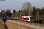 VT 235 der HzL als HzL88101 (Br�unlingen Bahnhof-Blumberg-Zollhaus) bei Rottweil 5.3.11
