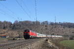 218 495-0 und 218 487-7 mit dem IC 2012  Allgäu  (Oberstdorf-Dortmund Hbf) bei Lonsee 16.2.19