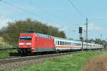 101 140-2 mit einem IC zwischen Ebersbach und Reichenbach (beides /Fils) 13.04.2020