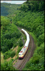 175 Jahre Geislinger Steige: DB Museum E03 001 mit dem D336 Stuttgart - Ulm am 28.06.2025 auf Bergfahrt.