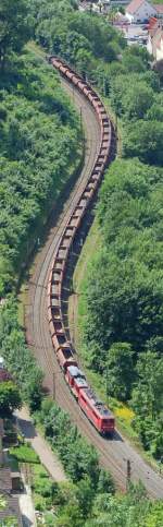 Klassiker reloaded (III): Das wohl auergewhnlichste Bild meiner  Reloaded-Serie  zeigt einen mit Gleisschotter gefllten Gterzug, der von einer schwarzen Lok der BR 203 die Geislinger Steige