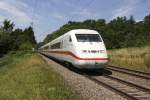 402 040-0, ein ICE1 der DB, passiert am 22.06.2014 Ebersbach.