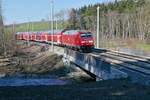 Nachher# - Auf der Fahrt von Stuttgart nach Friedrichshafen berquert 245 035 am 01.03.2021 mit dem RE 5 / RE 4213 im Schussentobel bei Kilometer 159.8 auf der 2020 neu gebauten Brcke die Schussen.