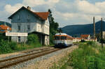 Eine der wenigen Sonderfahrten auf der Ermstalbahn, einer vernachlässigten Nebenbahn der DB nach Bad Urach.