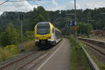 RE8 nach Würzburg durcheilt Roigheim am Montag den 17.8.2020 