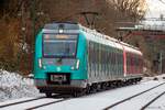 Als in der Nacht auf den 26.01.2026 knapp 25cm Neuschnee vielen machte ich mich am Morgen auf den Weg um dieses Gespann zu fotografieren. Hier zusehen sind 430 087 & 093 als S3 nach Backnang.