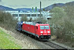 Überraschend fährt ein Autotransportzug (leer) mit 185 223-5 DB in Sulzbach an der Murr auf der Bahnstrecke Waiblingen–Schwäbisch Hall-Hessental (Murrbahn | KBS 785) Richtung