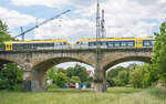 Blick nach Westen auf die Jagstbrücke in Crailsheim: Das 427-Päärchen war am 29.5.20 kurz zuvor im Bahnhof links vom Bildrand abgefahren.