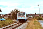 Zug der Strohgäubahn Korntal-Weissach mit neuen Wagen der Baureihe NE 81 aus der ersten Serie (Foto von 1983)