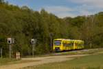 wie auch sonnst Pendeln Zwei VT650 der WEG auf der Strohgäubahn her.