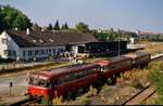 Der frühere Bahnhof Leinfelden wirkte auch hier noch wie ein Provisorium. Er erlebte nur noch diese eine Sonderfahrt eines Uerdinger Schienenbusses am 29.09.1985.