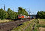 193 332 mit einem KLV Richtung Gemünden am Main.(Thüngersheim 8.7.2018).