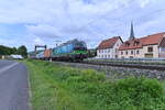 ELL 193 756 bei der Durchfahrt in Thüngersheim gen Würzburg.