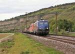 139 287 und 140 432 (BYB) fuhren am 17.09.21 mit dem Henkelzug durch Thüngersheim.