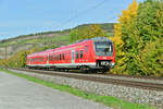 RB53 im Nachschuß oder 440 824-1 ist hier in Thüngersheim gen Retzbach-Zellingen fahrend abgelichtet am Freitag den 7.10.2022
