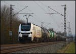 ELP/ECCO Rail 159 218-7 am 08.03.2026 mit einem Kesselwagenzug bei Thüngersheim im Maintal.