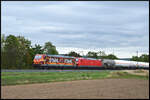 DB 185 077-5  STAHL AUF STAHL  & DB 185 107-4 mit einem Kesselwagenzug am 03.09.2026 bei Th�ngersheim im Maintal.