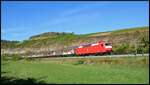 BayernBahn 120 145-7 mit dem Henkelzug rollt am 25.09.2026 bei Himmelstadt im Maintal gen S�den.