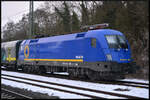 Am 31.01.2026 stand die ehemalige Siemens Dispolok, jetzt Beacon Rail Capital Europe, ES 64 U2-009 (NVR: 9180 6182 509-0-D-DISPO) mit einem Testzug im Bahnhof Kitzingen kalt abgestellt auf Gleis 5.