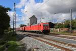 Ein schwerer Kohlezug, bespannt mit zwei DN 185zigern, kam am 14.9.2025 um 14.27 Uhr durch den Bahnhof Gädheim in Richtung Bamberg.