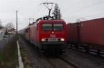 MEG 605 + BR 155 der MEG mit Zementzug in Hirschaid am 19.04.2013 gen Nrnberg.