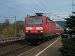 143 220 kommt am 30.10.10 mit RB 16853 nach Lichtenfels in Pressig an.