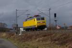 120 502 ist am 20.03.2013 in Gundelsdorf auf der Frankenwaldbahn unterwegs. 