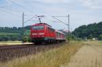 111 225 schiebt am 26.07.2013 eine RB aus Saalfeld Richtung Kronach in Blumau.
