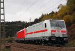 146 567-3 DB + 147 001-2 DB im Frankenwald bei Steinbach am 23.10.2015.