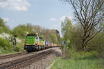 V1700.02 (277 003-0) und V1700.03 (277 004-9) mit dem Containerzug von Hamburg nach Wiesau bei Reuth, 22.04.2018