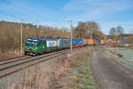 193 230 und eine Baureihe 185 der Ruhrtalbahn mit einem KLV-Zug bei Oberhessbach Richtung Ansbach, 19.01.2019