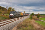 182 522 MRCE/TXL mit einem KLV-Zug bei Oberdachstetten Richtung Würzburg, 16.10.2019