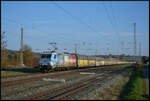 RHC 185 350-6  Grenzenlos für Sie im Einsatz  beförderte am 19.03.2026 einen Autoteilezug bei Winterhausen durch das Maintal gen Norden.