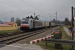 186 283-8 von Lokomotion kommt am 23.3.2013 mit einem Kombiverkehr von Italien nach Mnchen.