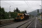 Ein SKL(?) mit zwei Fc Waggons. (Oberaudorf am 04.08.2009)