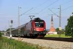 BB 1116 206 vor Railjet RJ 64 Budapest - Mnchen, KBS 951 Salzburg - Rosenheim - Mnchen, fotografiert bei bersee am 14.05.2012 --> im Hintergrund die neogotische Kirche St.