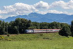 1216 019  Achensee  fährt mit einem Eurocity in Richtung München und hat soeben Großkarolinenfeld hinter sich gelassen, aufgenommen am 13.